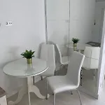 Residencial Salesas Apartment *
